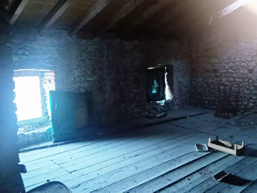 Immagine 20 di Rustico / casale in vendita  in Via XXIV Giugno a Solferino