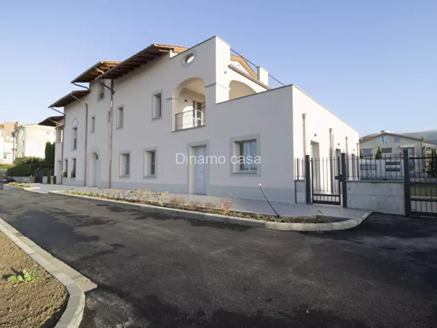 Immagine 4 di Appartamento in vendita  in MONTEMURLO a Montemurlo