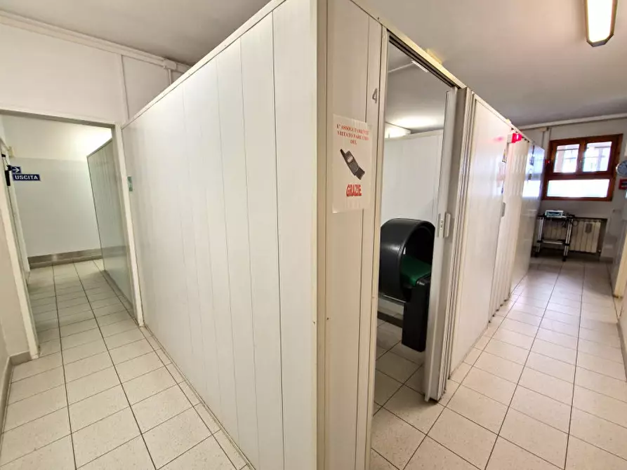 Immagine 8 di Attività commerciale in vendita  in Via Fiesso,6/6 a Castenaso