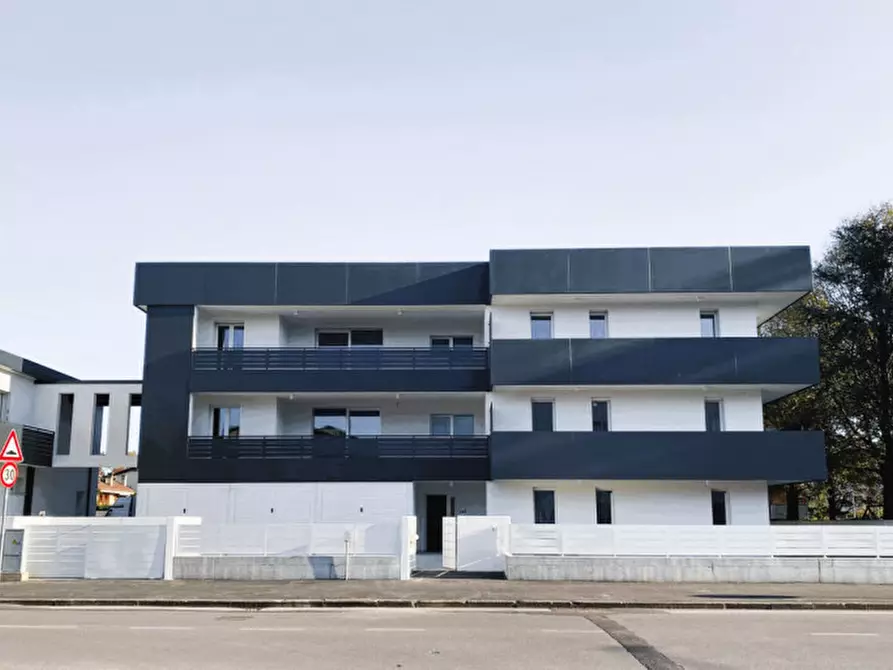 Immagine 37 di Appartamento in vendita  a Selvazzano Dentro