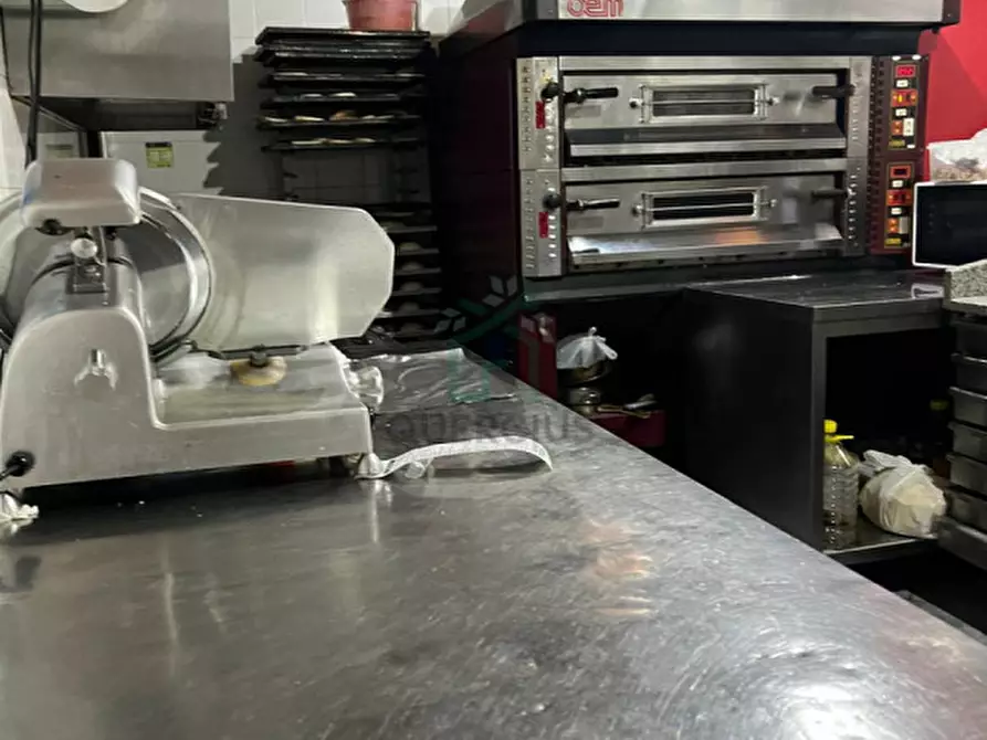Immagine 10 di Attività commerciale in vendita  in Corso Venezia a San Bonifacio