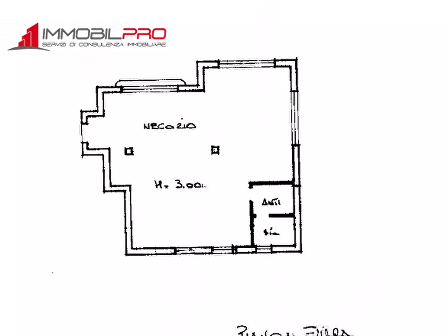 Immagine 14 di Negozio in vendita  in Viale Europa, 1 a Thiene