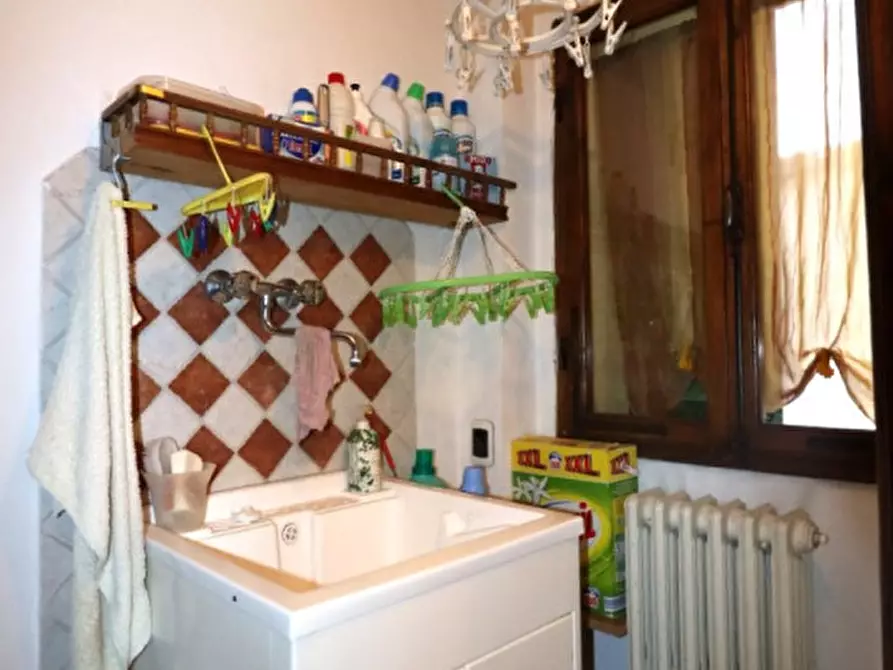 Immagine 15 di Villetta a schiera in vendita  in via ammiraglio burzagli a Montevarchi