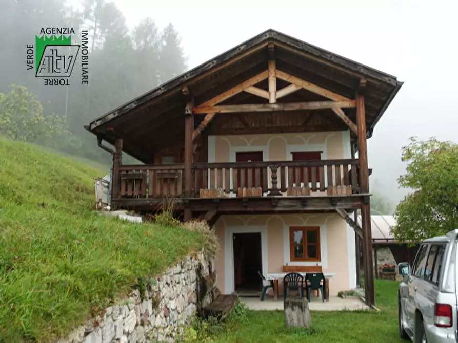 Immagine 4 di Rustico / casale in vendita  in Roverè della Luna a Roverè Della Luna