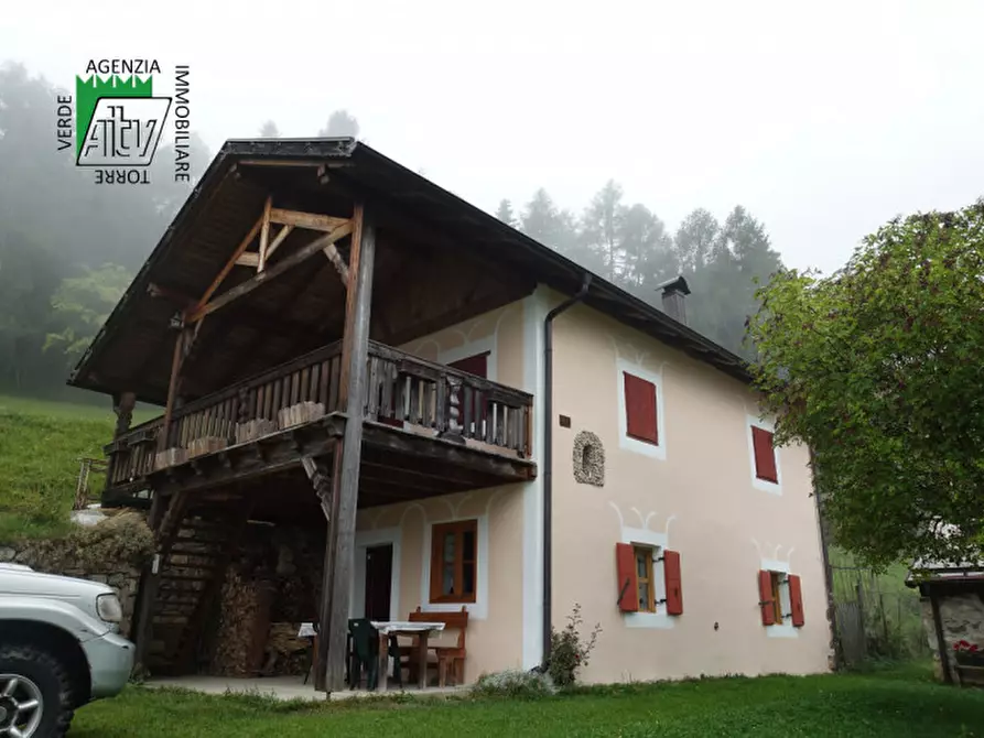 Immagine 5 di Rustico / casale in vendita  in Roverè della Luna a Roverè Della Luna