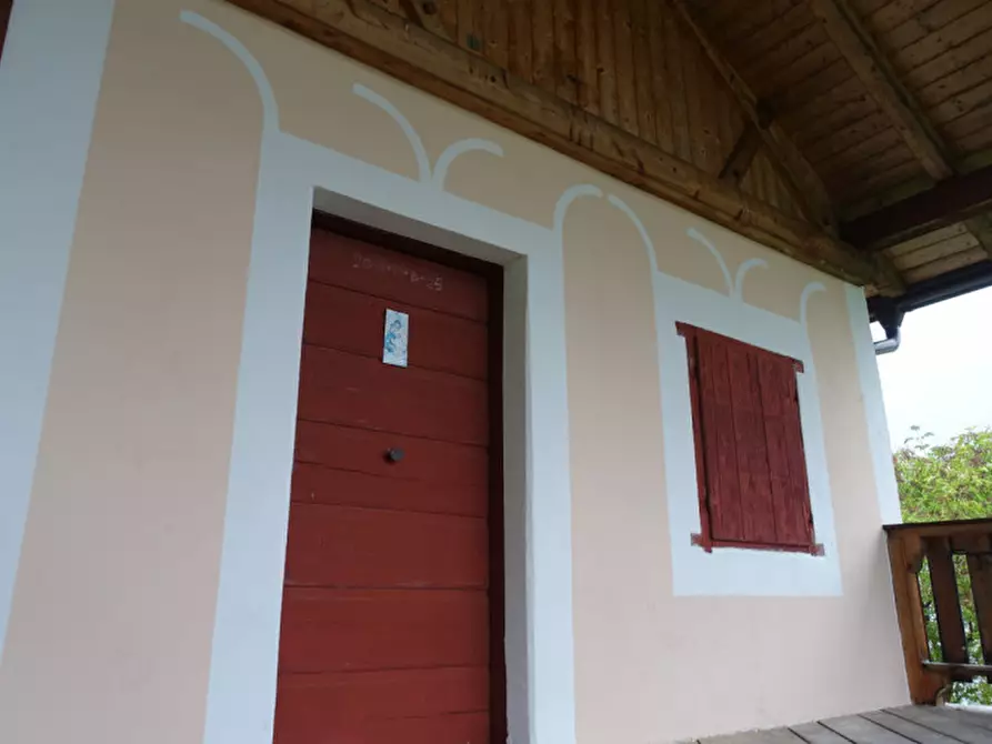 Immagine 9 di Rustico / casale in vendita  in Roverè della Luna a Roverè Della Luna