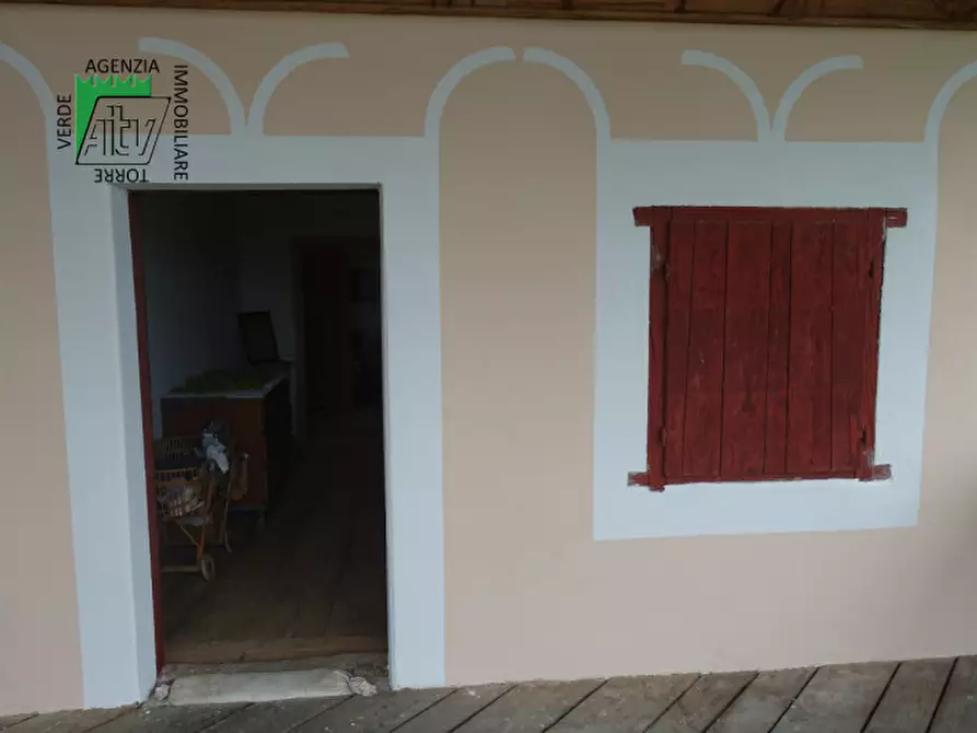 Immagine 17 di Rustico / casale in vendita  in Roverè della Luna a Roverè Della Luna