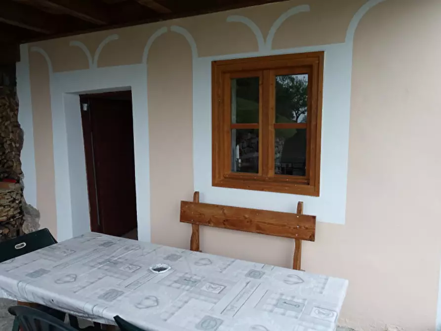 Immagine 21 di Rustico / casale in vendita  in Roverè della Luna a Roverè Della Luna