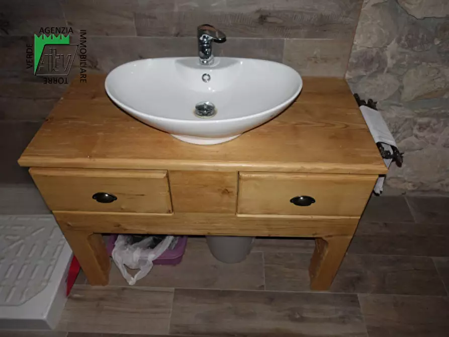 Immagine 40 di Rustico / casale in vendita  in Roverè della Luna a Roverè Della Luna