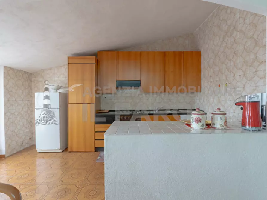 Immagine 5 di Appartamento in vendita  in Via Anita Garibaldi a La Maddalena