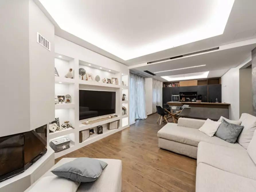 Immagine 2 di Appartamento in vendita  in via Piave 8 a Paderno Dugnano