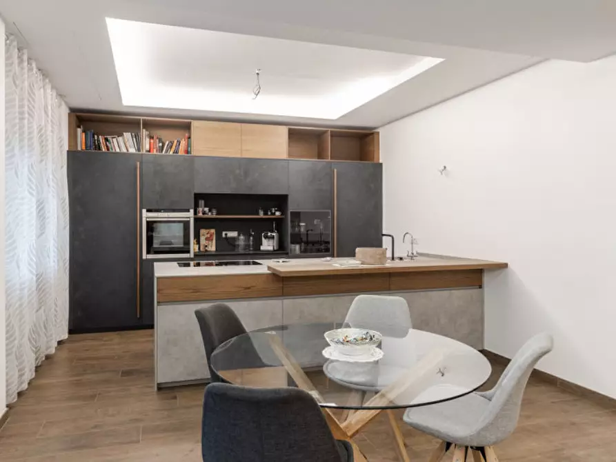 Immagine 3 di Appartamento in vendita  in via Piave 8 a Paderno Dugnano