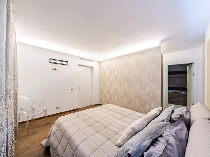 Immagine 11 di Appartamento in vendita  in via Piave 8 a Paderno Dugnano