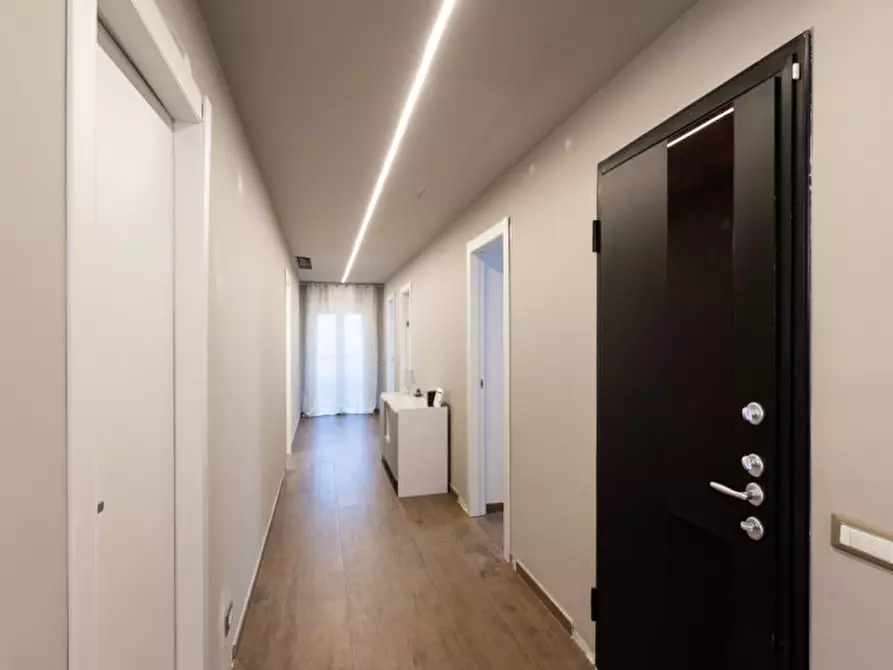 Immagine 20 di Appartamento in vendita  in via Piave 8 a Paderno Dugnano