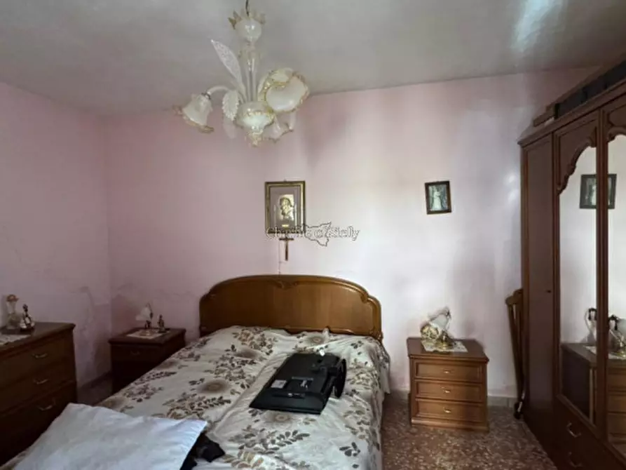 Immagine 19 di Casa indipendente in vendita  a Modica