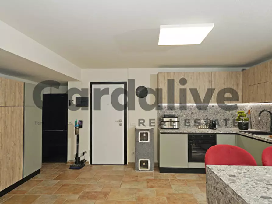 Immagine 1 di Appartamento in vendita  in Via matteotti, 2 a Manerba Del Garda