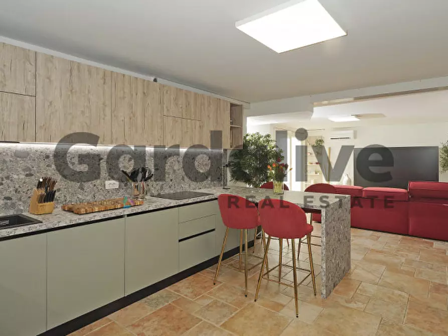 Immagine 5 di Appartamento in vendita  in Via matteotti, 2 a Manerba Del Garda