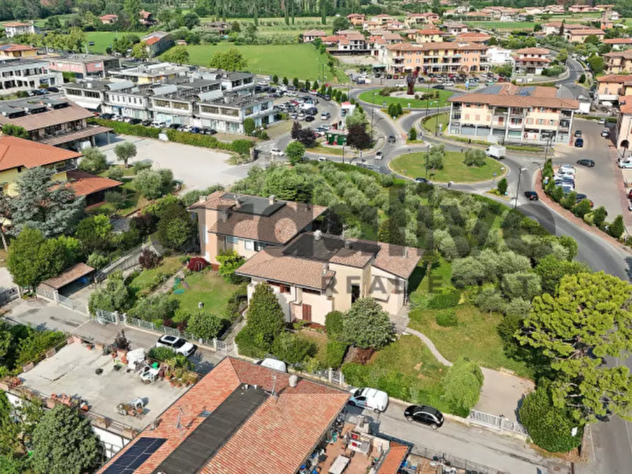 Immagine 18 di Appartamento in vendita  in Via matteotti, 2 a Manerba Del Garda