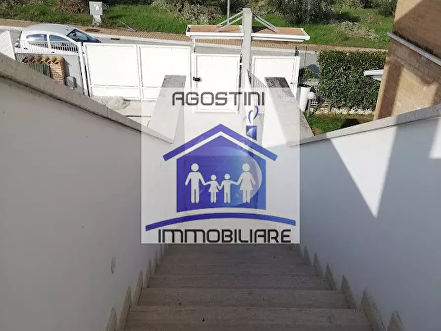 Immagine 24 di Appartamento in vendita  in frazione piane di morro a Folignano