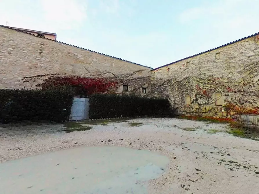 Immagine 7 di Negozio in vendita  in Fraz. Osteria del Gatto, Via Commerciale, N. snc a Fossato Di Vico