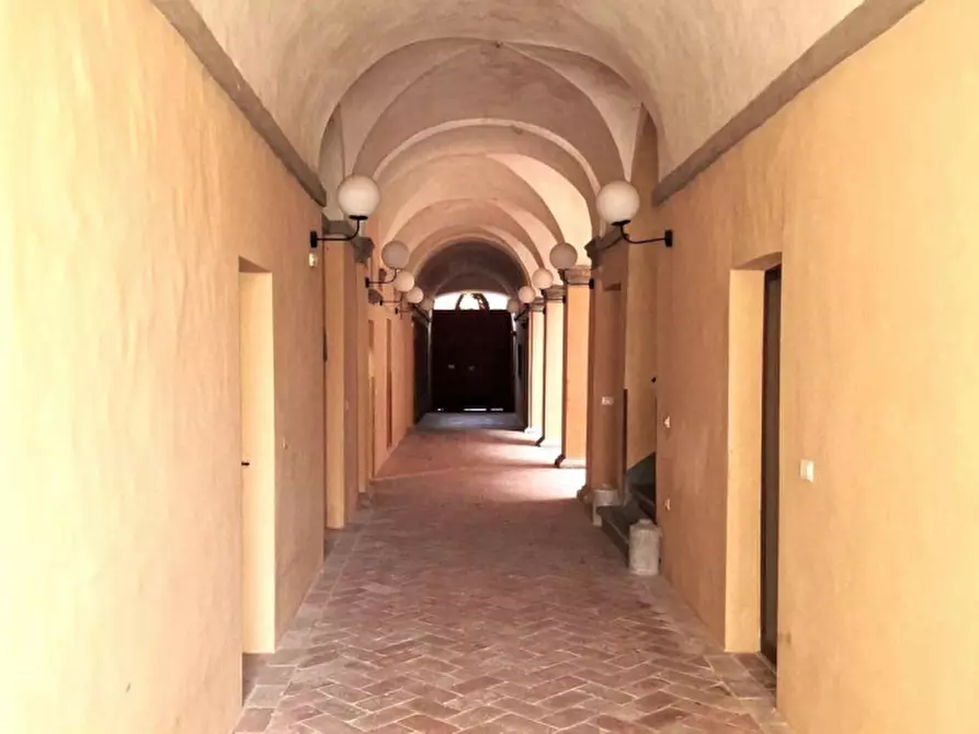 Immagine 8 di Ufficio in vendita  in Via Cairoli n.38/Via del Campo, N. snc a Foligno