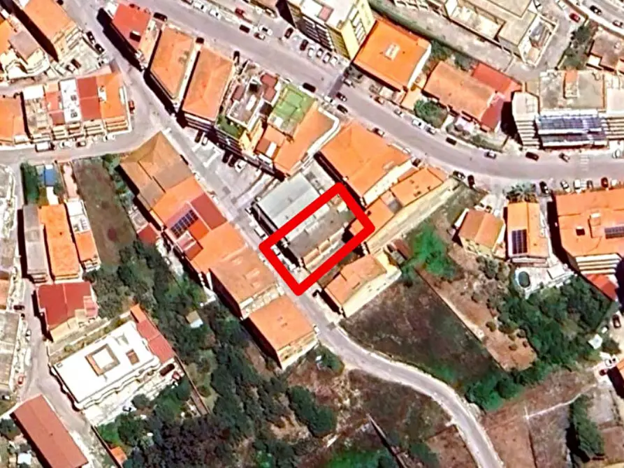 Immagine 19 di Palazzo in vendita  in Via Vivirito, N. Snc a Cerda