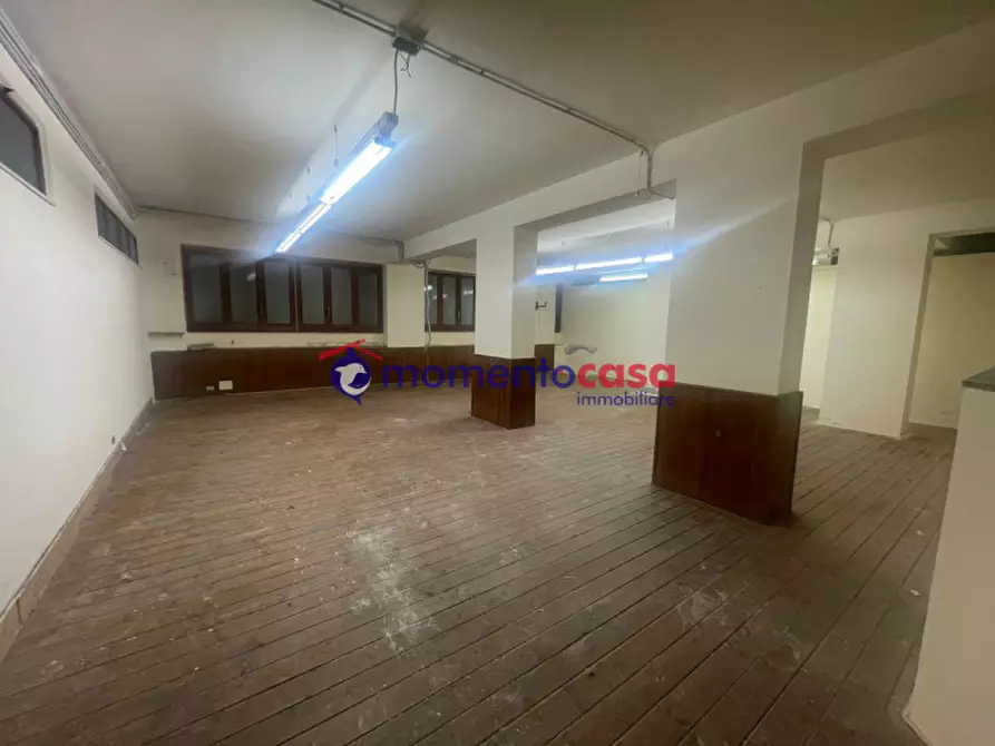 Immagine 25 di Magazzino in vendita  in via Mantova a Reggio Di Calabria