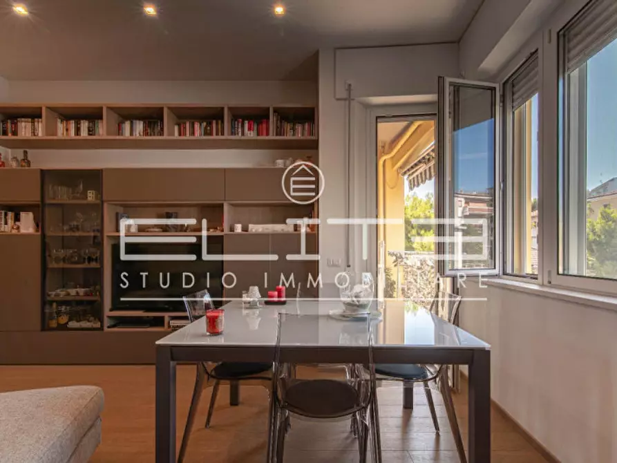 Immagine 4 di Appartamento in vendita  in VIA DE BOSIS a Falconara Marittima