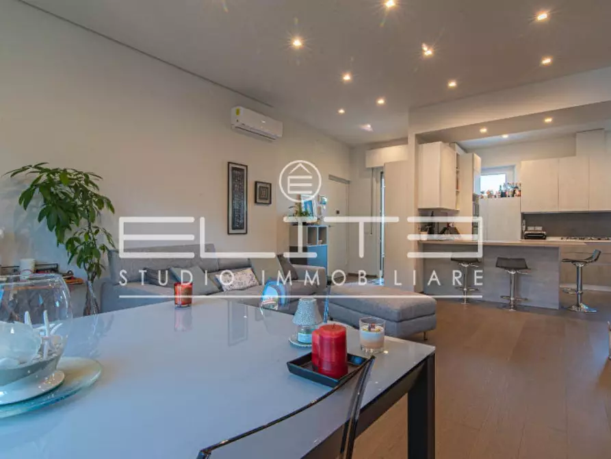 Immagine 7 di Appartamento in vendita  in VIA DE BOSIS a Falconara Marittima