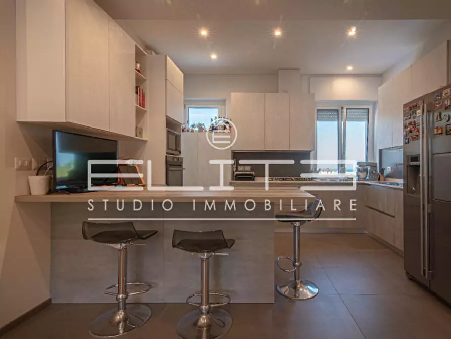 Immagine 12 di Appartamento in vendita  in VIA DE BOSIS a Falconara Marittima