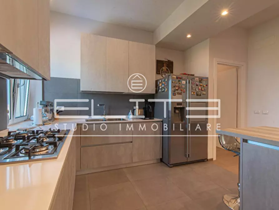 Immagine 13 di Appartamento in vendita  in VIA DE BOSIS a Falconara Marittima