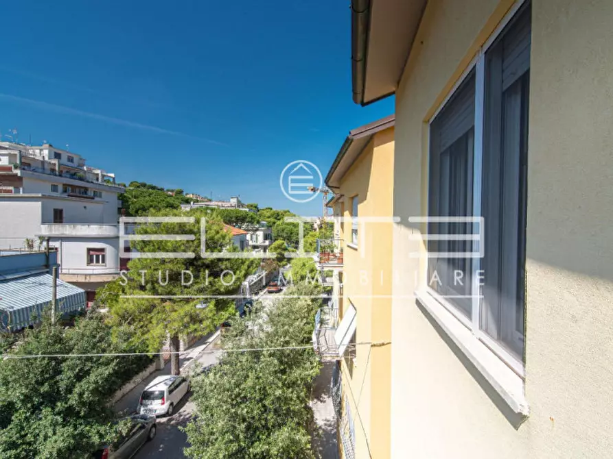 Immagine 24 di Appartamento in vendita  in VIA DE BOSIS a Falconara Marittima