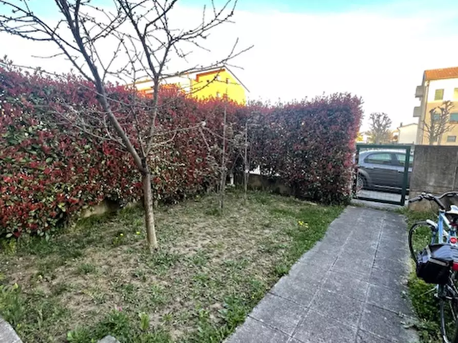 Immagine 2 di Villetta a schiera in vendita  a Campodarsego