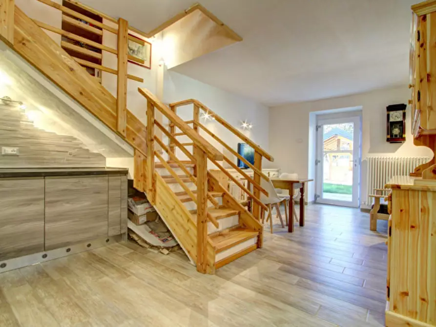 Immagine 4 di Casa indipendente in vendita  in Frazione Mortaso a Spiazzo