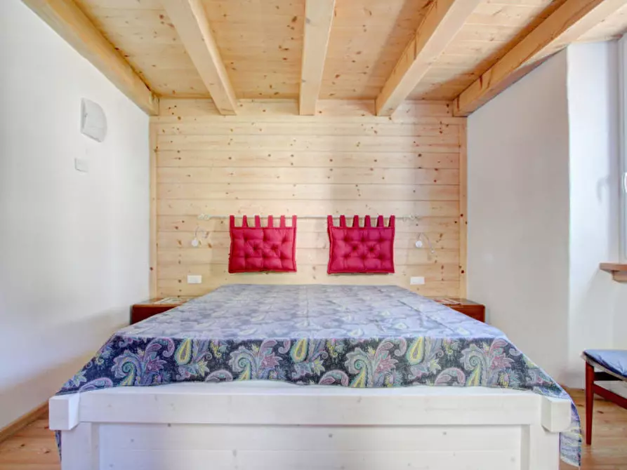 Immagine 16 di Casa indipendente in vendita  in Frazione Mortaso a Spiazzo