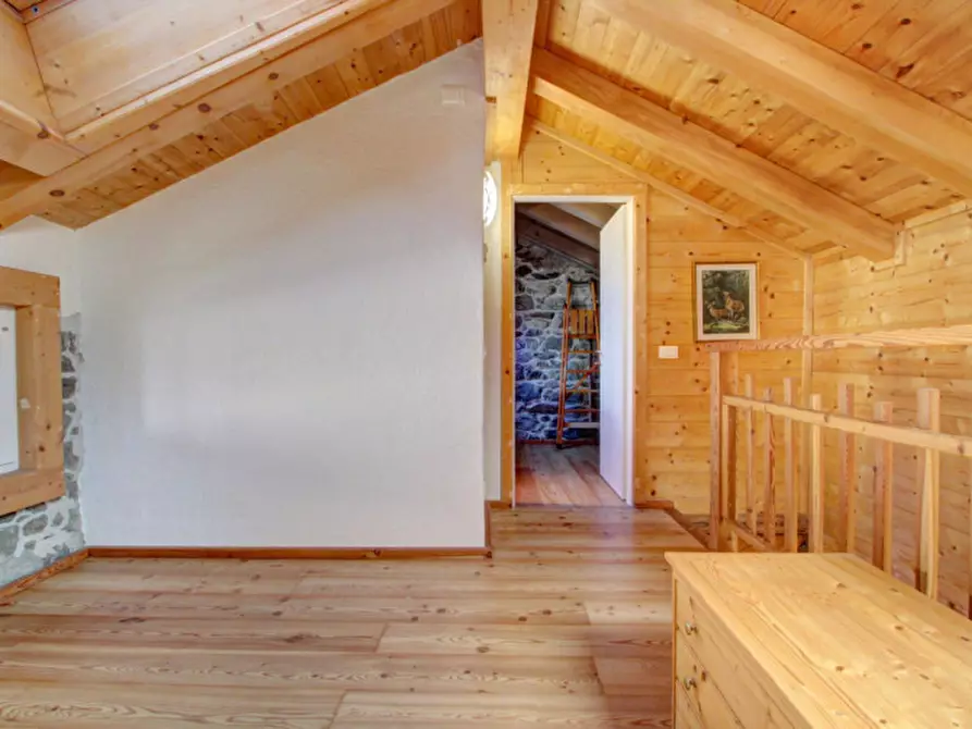 Immagine 23 di Casa indipendente in vendita  in Frazione Mortaso a Spiazzo