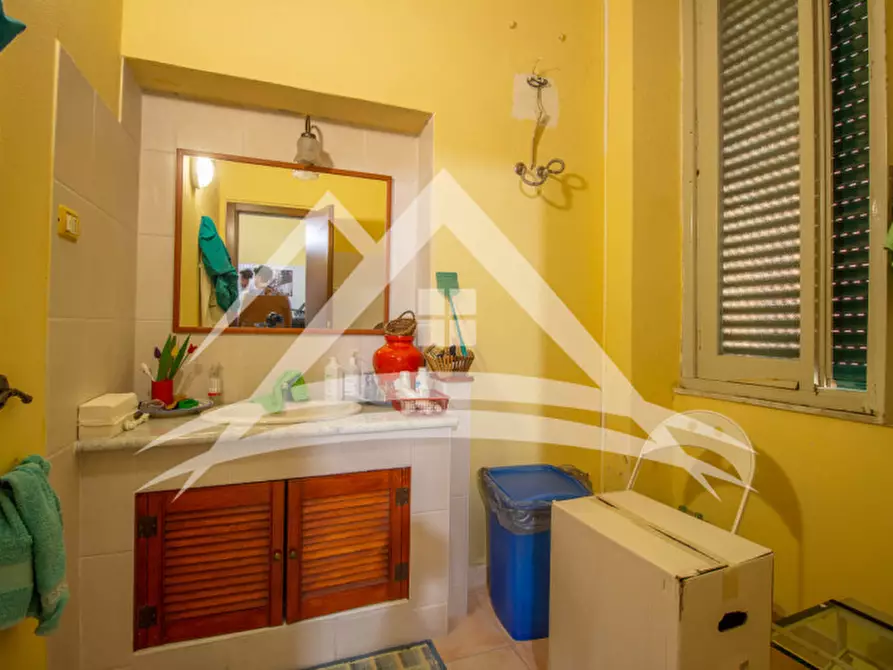 Immagine 5 di Ufficio in vendita  in Via Petronia, 6 a Porto Torres