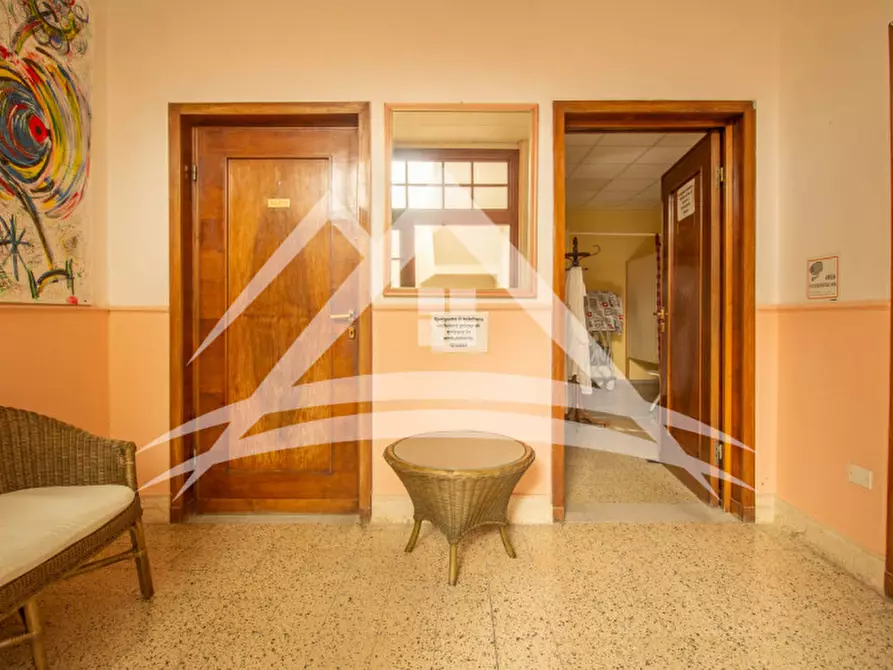 Immagine 12 di Ufficio in vendita  in Via Petronia, 6 a Porto Torres