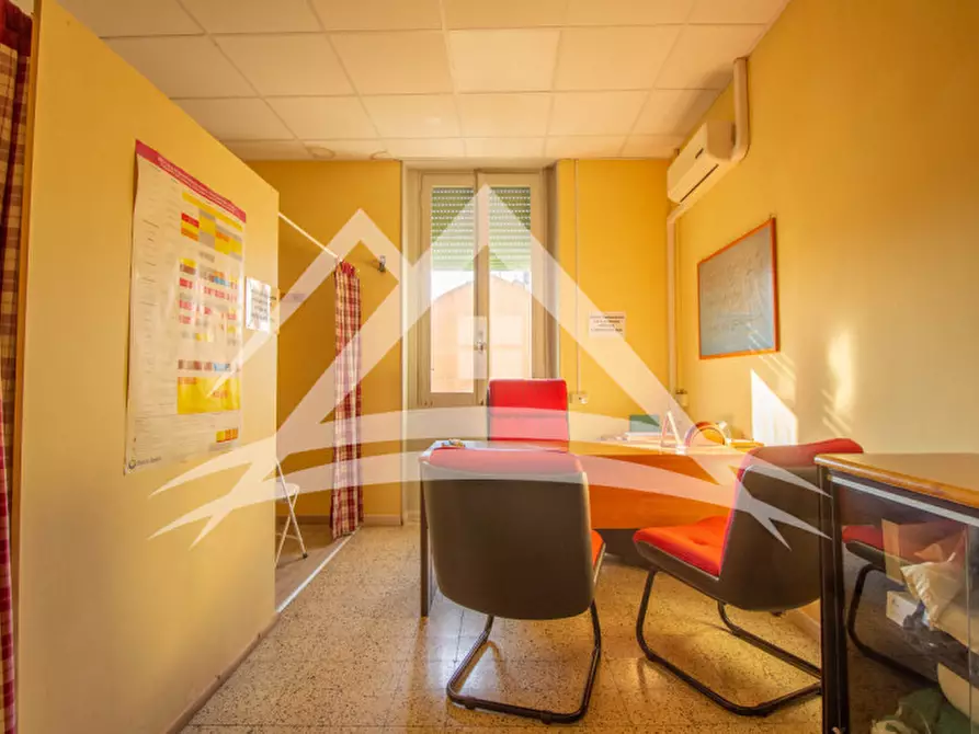 Immagine 14 di Ufficio in vendita  in Via Petronia, 6 a Porto Torres