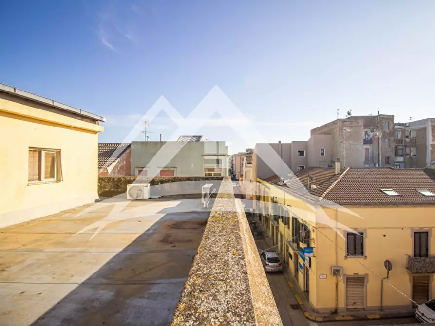 Immagine 21 di Ufficio in vendita  in Via Petronia, 6 a Porto Torres