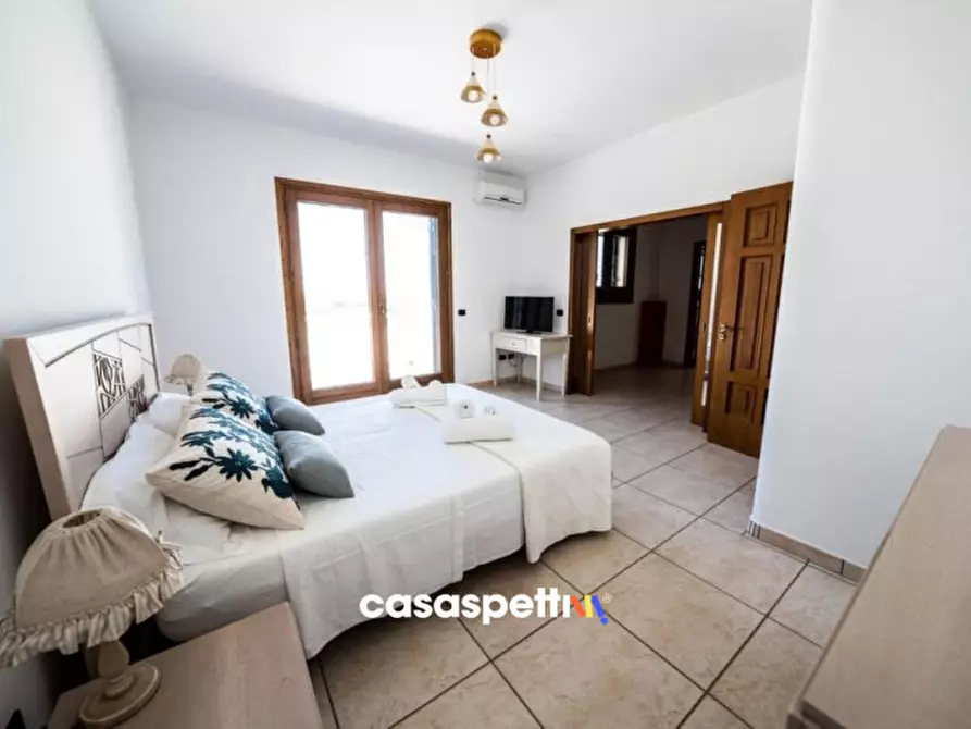 Immagine 15 di Villa in vendita  in Via Amerigo Vespucci a Lecce