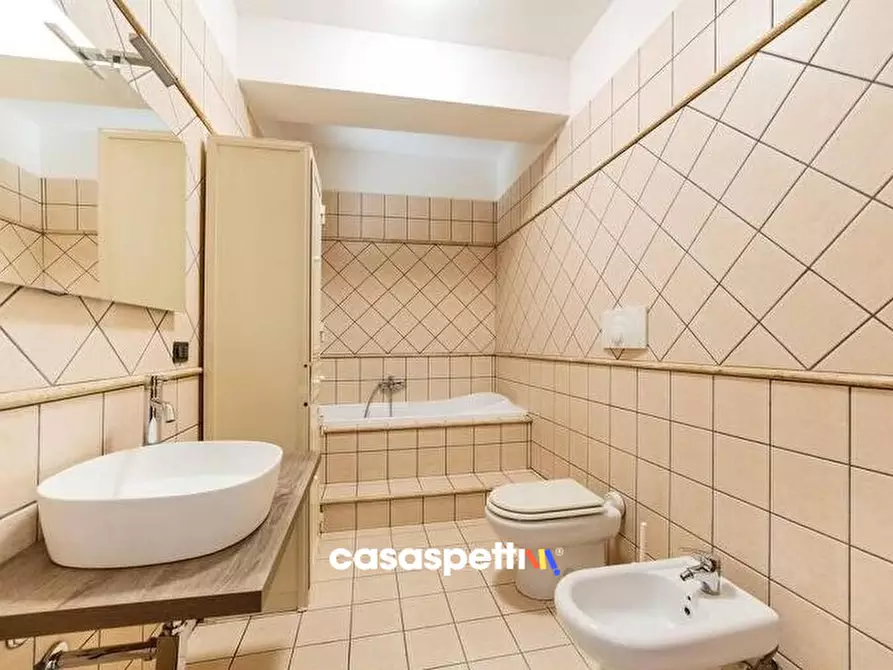 Immagine 33 di Villa in vendita  in Via Amerigo Vespucci a Lecce