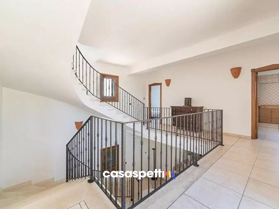 Immagine 34 di Villa in vendita  in Via Amerigo Vespucci a Lecce