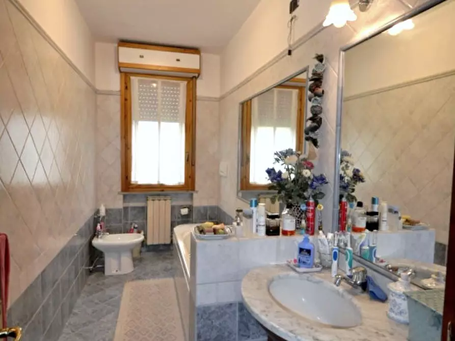 Immagine 16 di Appartamento in vendita  in Ville a Terranuova Bracciolini