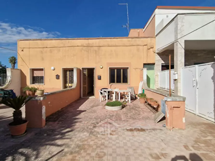 Immagine 1 di Casa indipendente in vendita  in Via Monteroni 87 a Lecce