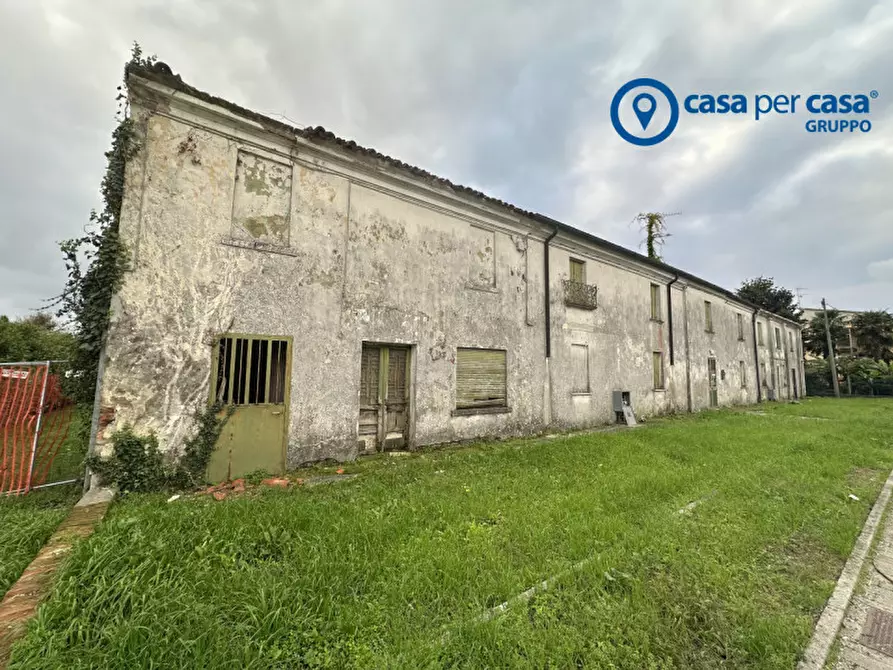 Immagine 2 di Rustico / casale in vendita  in Via Roma 210 a Pontecchio Polesine