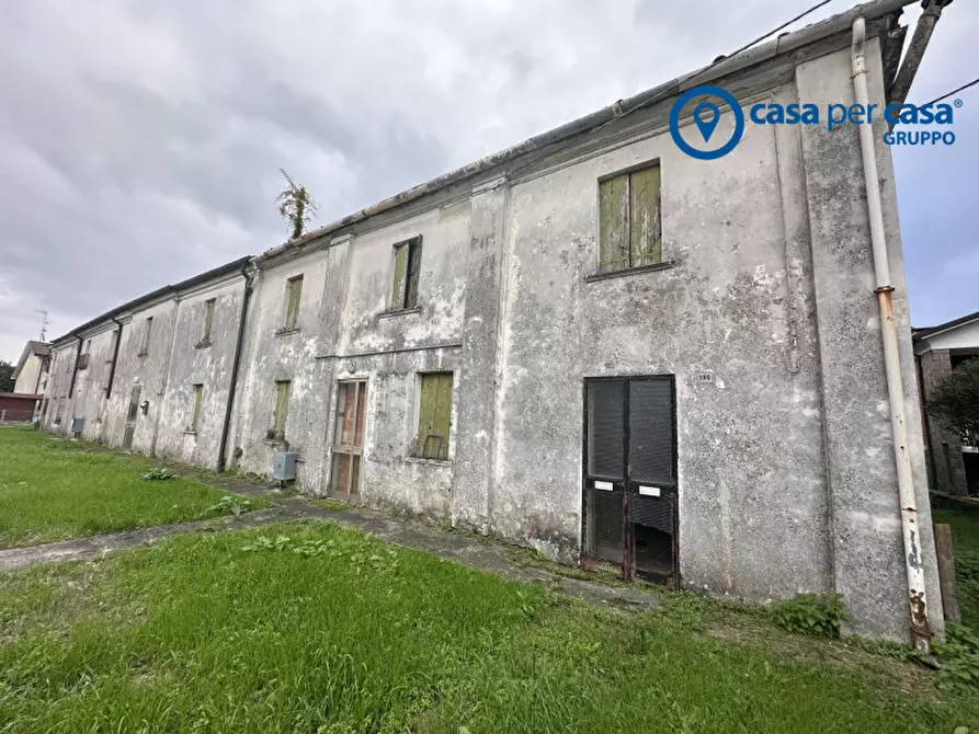 Immagine 5 di Rustico / casale in vendita  in Via Roma 210 a Pontecchio Polesine