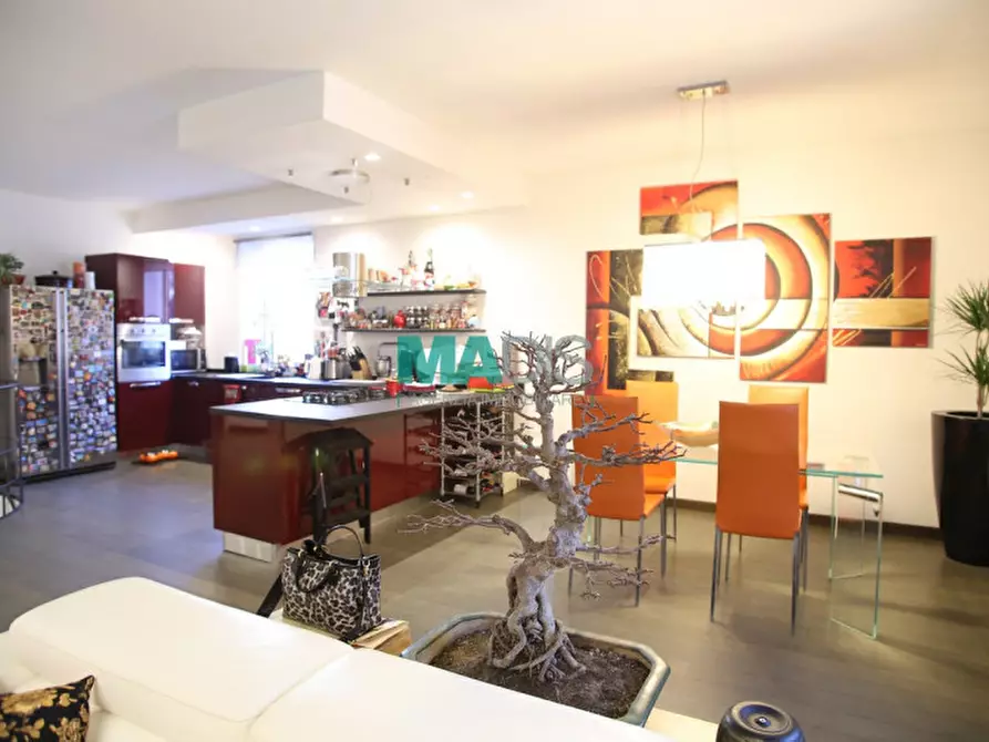 Immagine 3 di Appartamento in vendita  in via del palco a Prato