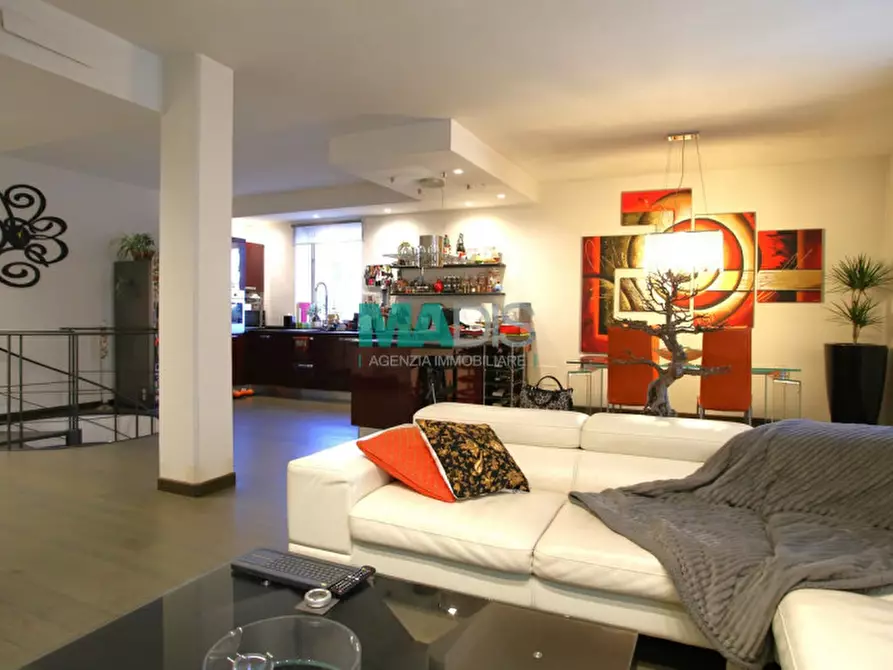 Immagine 8 di Appartamento in vendita  in via del palco a Prato