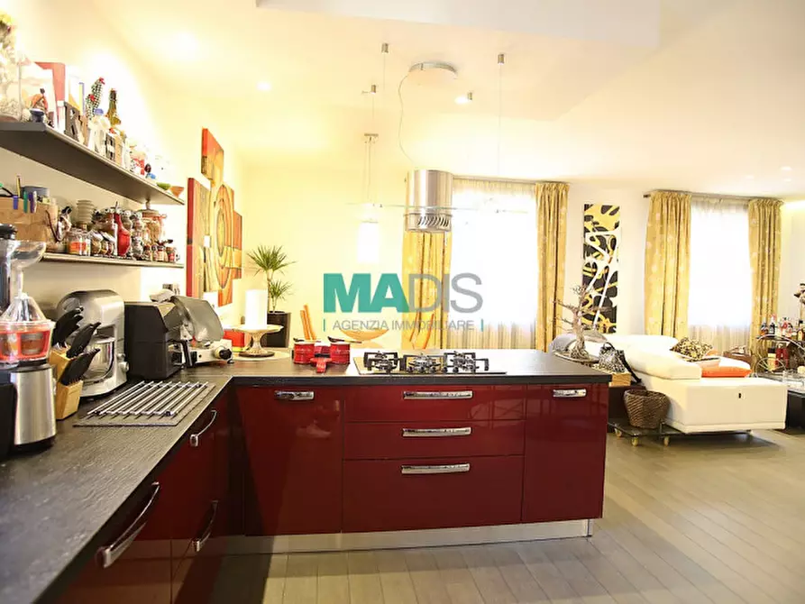 Immagine 34 di Appartamento in vendita  in via del palco a Prato